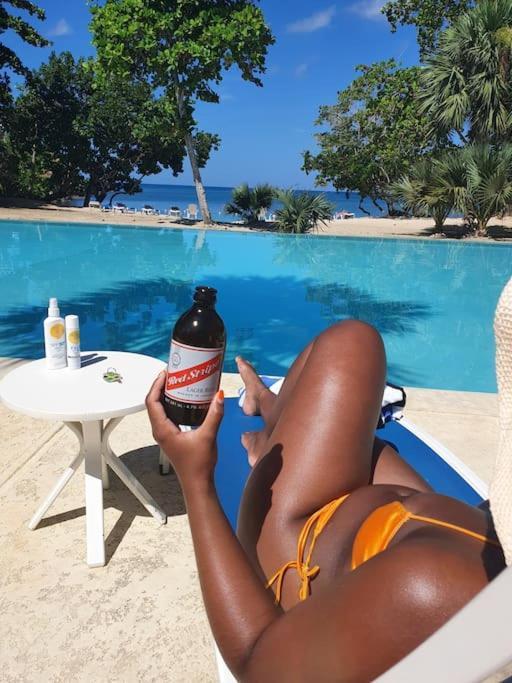 Townhouse By The Bay, Little Bay Country Club ,Negril Villa Orange Bay Ngoại thất bức ảnh