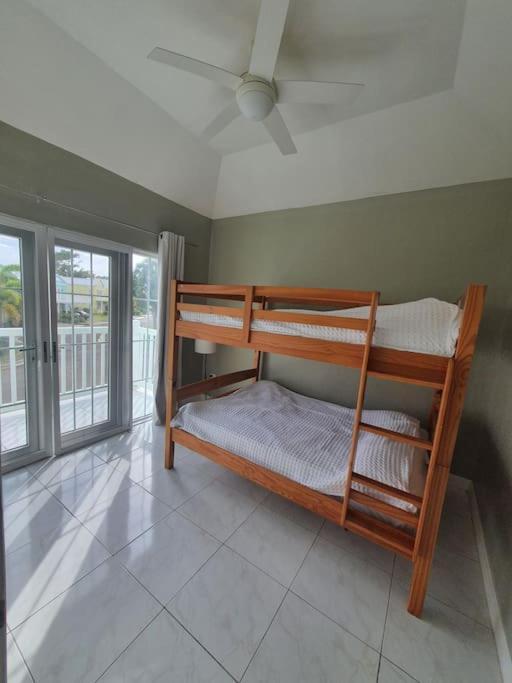 Townhouse By The Bay, Little Bay Country Club ,Negril Villa Orange Bay Ngoại thất bức ảnh