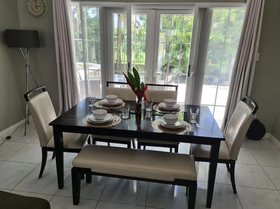 Townhouse By The Bay, Little Bay Country Club ,Negril Villa Orange Bay Ngoại thất bức ảnh