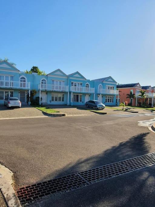 Townhouse By The Bay, Little Bay Country Club ,Negril Villa Orange Bay Ngoại thất bức ảnh